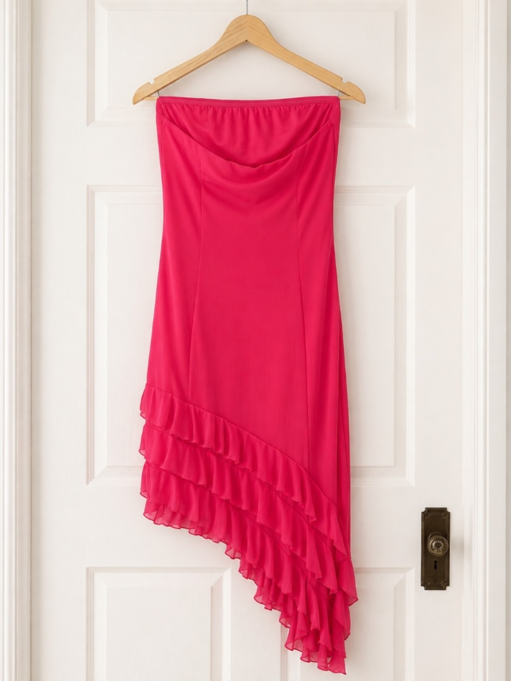 ZESICA Hot Pink Strapless Ruffle Midi Dress M